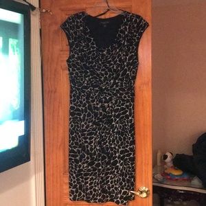 Black and white sleeveless dress